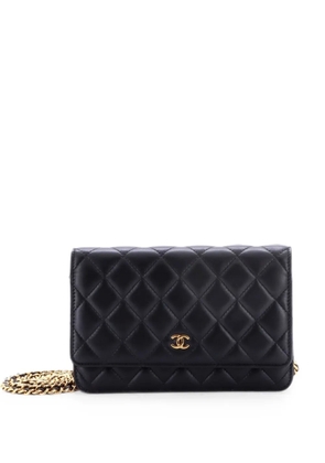 CHANEL Pre-Owned Wallet on Chain Quilted Lambskin crossbody bag - Black