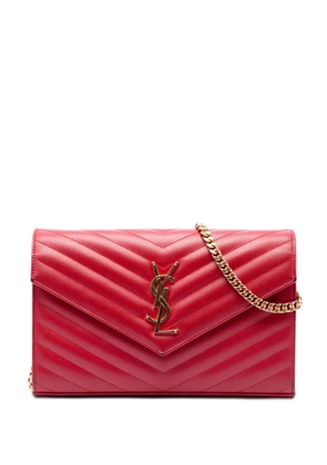 Saint Laurent Pre-Owned 2015 Grain De Poudre Cassandre Envelope Chain Wallet crossbody bag - Red