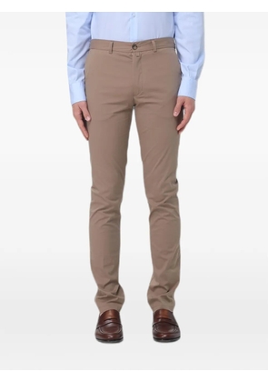 BROOKSFIELD slim-fit chino trousers - Brown