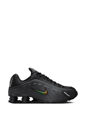 Nike Shox R4 lace-up sneakers - Black