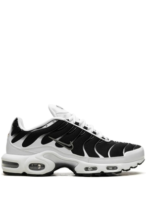 Nike Air Max Plus 'Black / White' sneakers