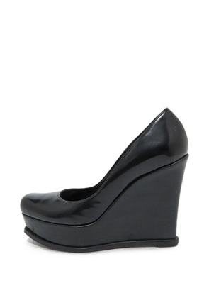 Fendi Pre-Owned Fendista platform pumps - Black