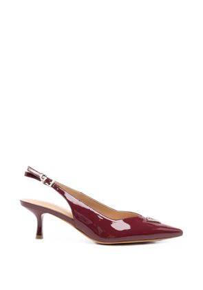GUESS USA logo-plaque slingback pumps - Red