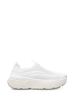 Fessura Trail PLT mesh-panelled sneakers - White