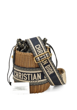 Christian Dior Pre-Owned drawstring bucket bag - Neutrals