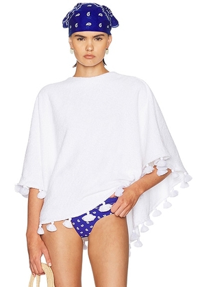Cap d'Antibes Paola Poncho in Blanc - White. Size all.