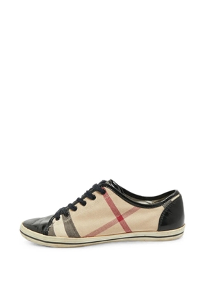 Burberry Pre-Owned Nova Check sneakers - Neutrals