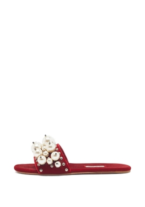 Miu Miu Pre-Owned pearl-embellished velvet sandals - Red