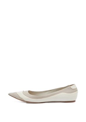 Christian Dior Pre-Owned pointed-toe ballet flats - White