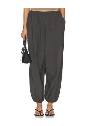 Geel Eliot Pant in Grey. Size S. Also in XS, M, L.