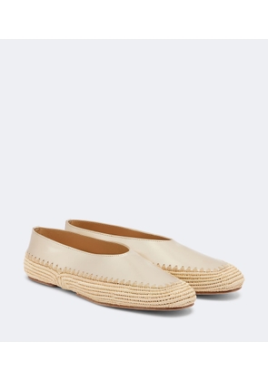 Gabriela Hearst Strength raffia-trimmed metallic leather flats