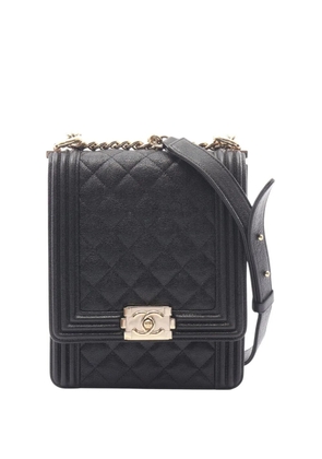 CHANEL Pre-Owned 2019 Quilted Caviar North South Boy Flap crossbody bag - Black