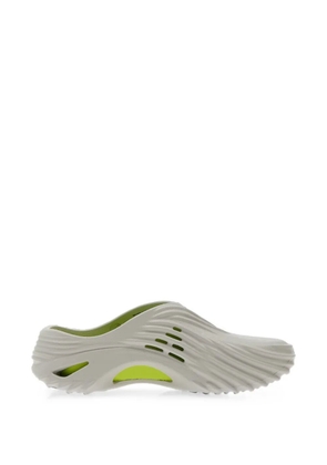 Crocs Echo Wave mules - Grey