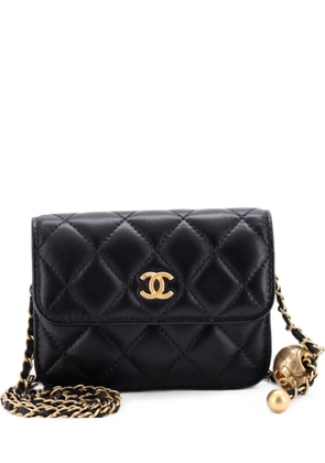 CHANEL Pre-Owned Pearl Crush Flap Clutch with Chain Quilted Lambskin Mini crossbody bag - Black