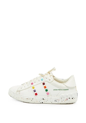 Valentino Garavani Pre-Owned Rockstud leather sneakers - White