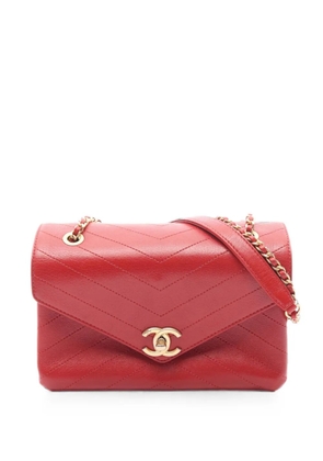 CHANEL Pre-Owned 2018 Chevron V-stitch shoulder bag - Red