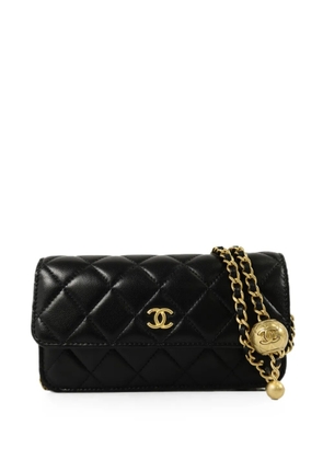 CHANEL Pre-Owned quilted CC shoulder bag - Black