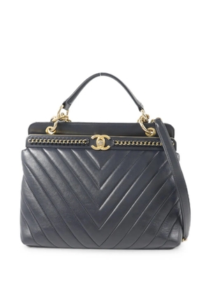 CHANEL Pre-Owned Chevron V Stitch shoulder bag - Blue