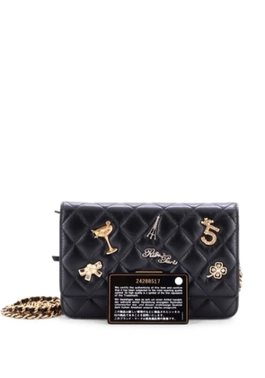 CHANEL Pre-Owned Lucky Charms Reissue 2.55 Wallet on Chain Quilted Calfskin crossbody bag - Black