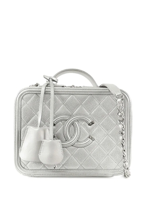 CHANEL Pre-Owned 2016-2017 Medium Caviar CC Filigree Vanity Case satchel - Silver