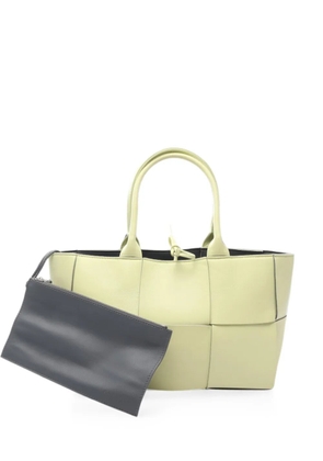 Bottega Veneta Pre-Owned Arco Maxi Intrecciato tote bag - Yellow