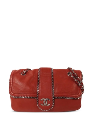 CHANEL Pre-Owned chain-trim shoulder bag - Red