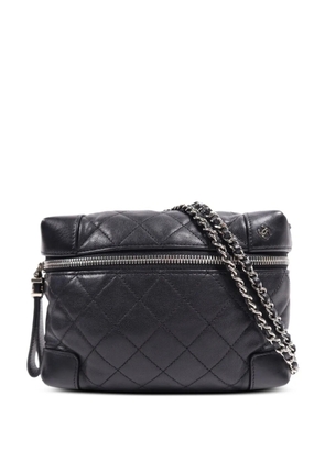 CHANEL Pre-Owned CC diamond-quilted shoulder bag - Black