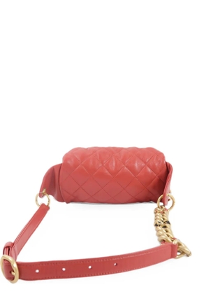 CHANEL Pre-Owned quilted CC-charm belt bag - Red