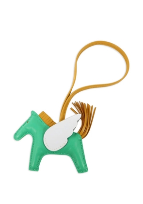 Hermès Pre-Owned 2022 PM Rodeo Pegase charm bag - Green