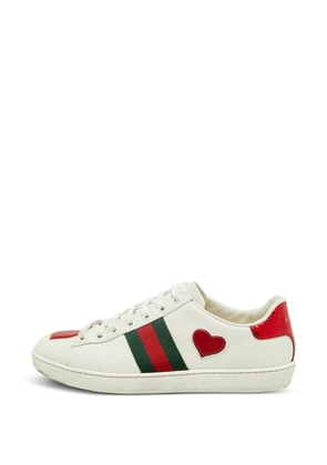 Gucci Pre-Owned Ace Web heart sneakers - White