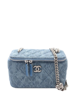 CHANEL Pre-Owned 2021-2026 Mini Denim Pearl Crush vanity bag - Blue