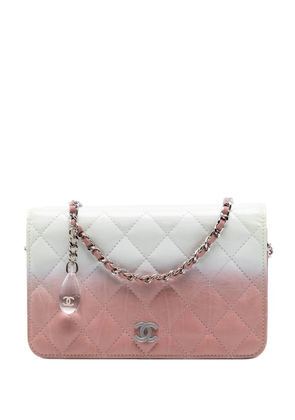 CHANEL Pre-Owned 2018-2019 Ombre Patent and Aged Calfskin Crystal Wallet On Chain crossbody bag - Pink