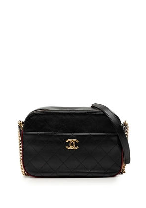 CHANEL Pre-Owned 2018-2019 Calfskin Grosgrain Stitched Button Up Camera Case crossbody bag - Black