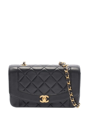 CHANEL Pre-Owned 1996-1997 Small Lambskin Diana Flap crossbody bag - Black