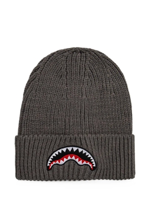 Sprayground Shark Mouth ribbed-knit beanie hat - Grey