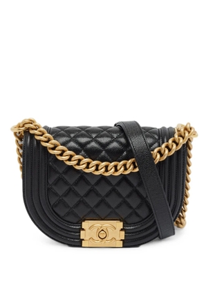 CHANEL Pre-Owned small Boy curved-shape cross-body bag - Black