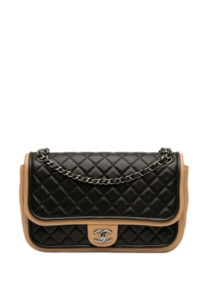 CHANEL Pre-Owned 2013-2014 Jumbo Classic Bicolor Lambskin Twist Flap shoulder bag - Black