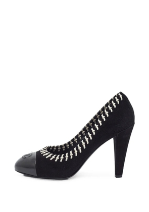 CHANEL Pre-Owned CC cap-toe whipstitched pumps - Black