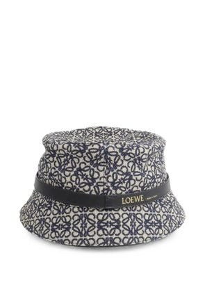 Loewe Pre-Owned Anagram bucket hat - Neutrals