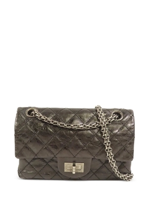 CHANEL Pre-Owned CC 2.55 Flap shoulder bag - Black