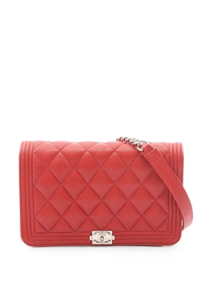 CHANEL Pre-Owned 2019 Boy leather shoulder bag - Red