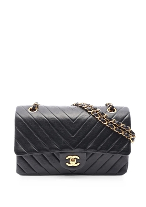CHANEL Pre-Owned 1991-1994 Chevron V-stitch flap shoulder bag - Black