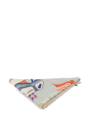 Hermès Pre-Owned Giant Triangle scarf - Blue