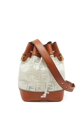Fendi Pre-Owned 2019 Mon Tresor Zucca bucket bag - White
