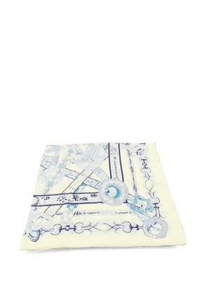 Hermès Pre-Owned graphic-print scarf - Neutrals