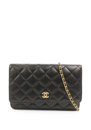 CHANEL Pre-Owned CC turn-lock shoulder bag - Black
