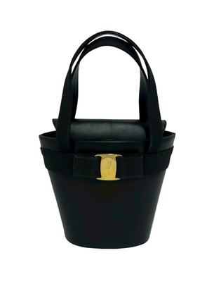 Ferragamo Pre-Owned 2010-2026 Vara bucket bag - Black