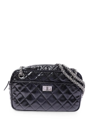 CHANEL Pre-Owned 2.55 diamond-quilted shoulder bag - Black