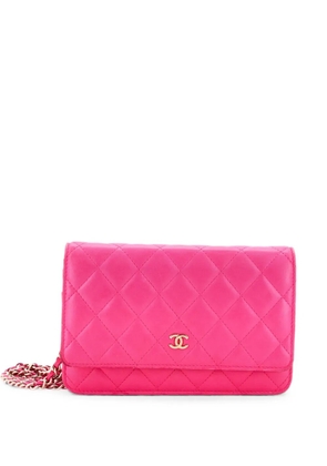 CHANEL Pre-Owned Wallet on Chain Quilted Lambskin crossbody bag - Pink