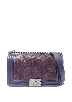 CHANEL Pre-Owned Boy woven shoulder bag - Blue